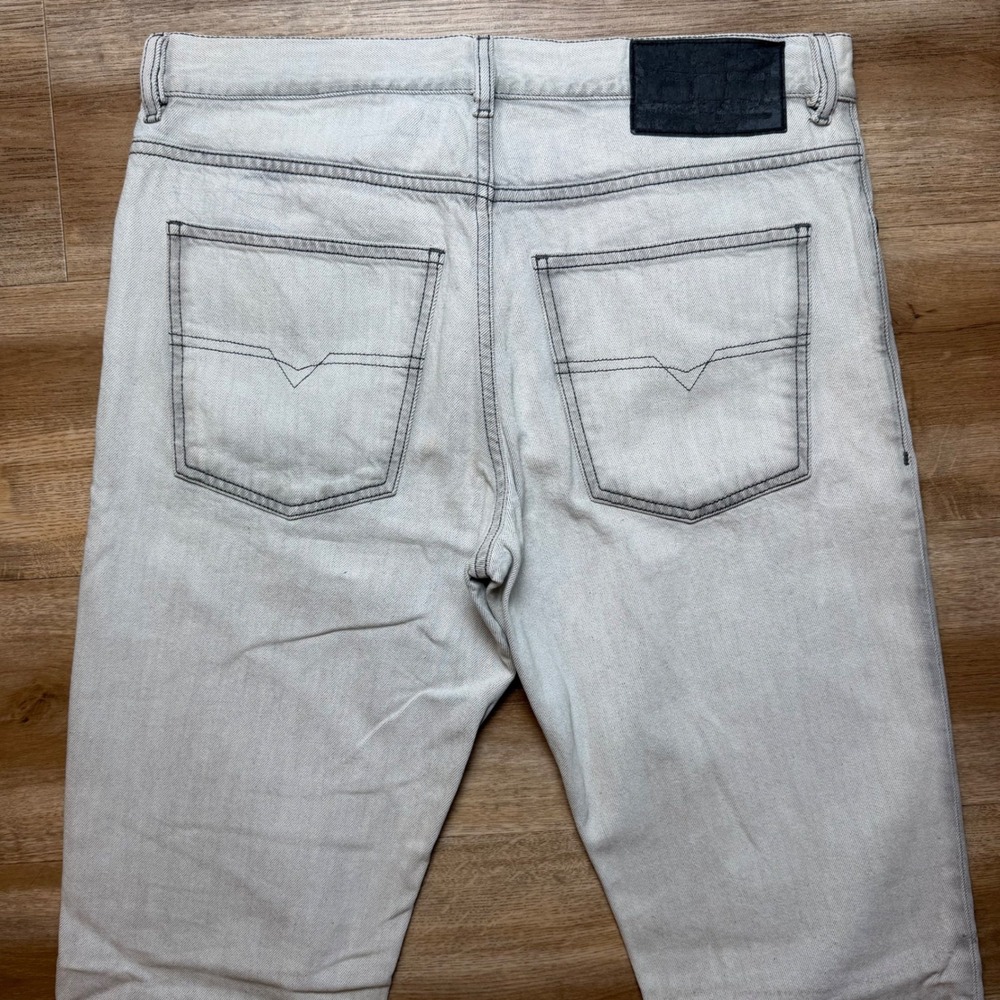 Diesel D-SARK-Z Jeans Men 32x34 Off-White Slim Fit Button Fly Cotton Italy 09C86 - Picture 4 of 15